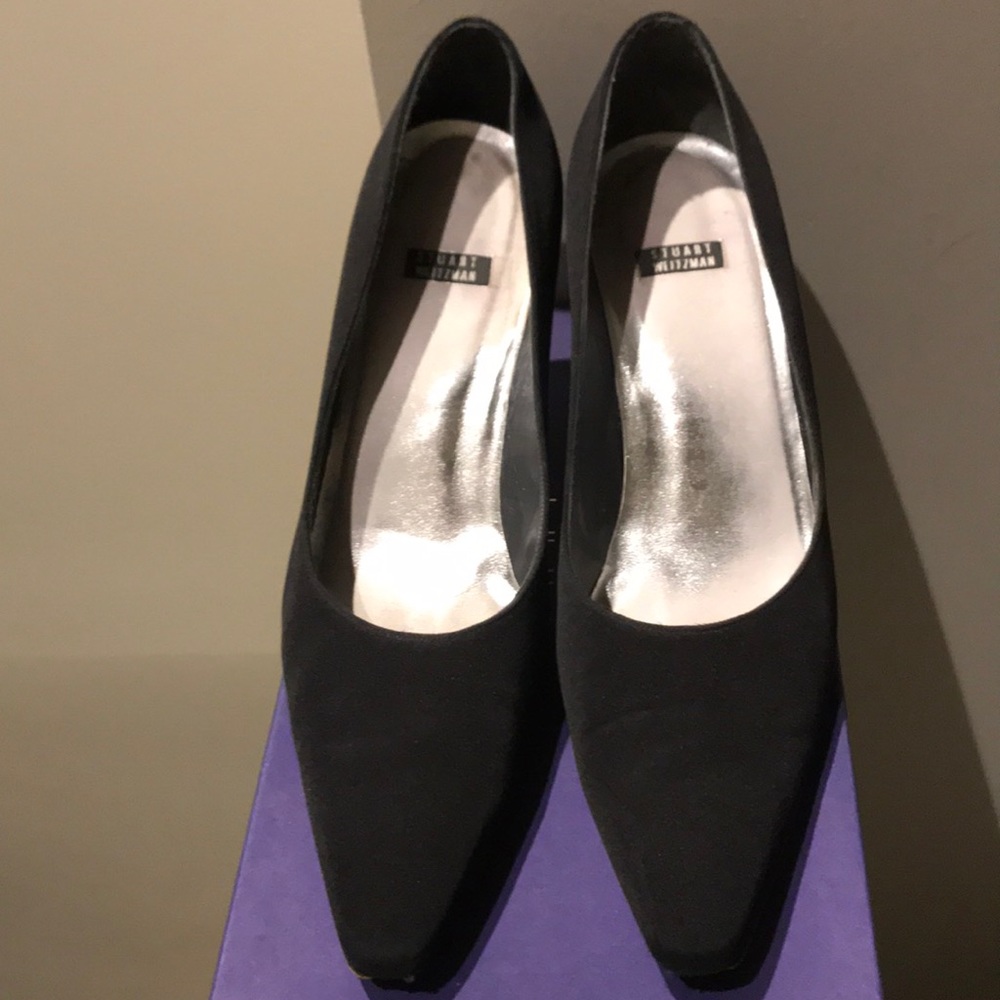 Stuart weitzman black satin pumps